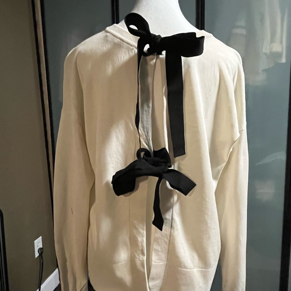LIVIANA CONTI small size beautiful top